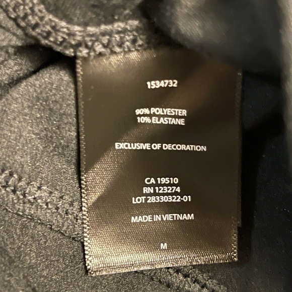 Lolë Ladies Lounge Jogger NWOT - Black Size Medium with Side Pockets - Picture 5 of 6